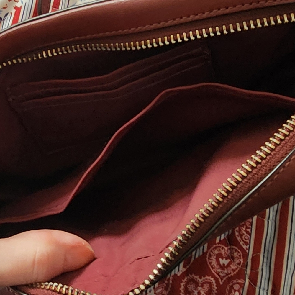 Coach Crossbody - Picture 5 of 7